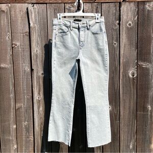 Banana Republic light wash cropped demi bootcut raw hem jean size 4